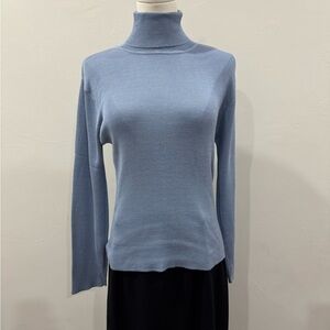 Vintage 100% Silk Powder Blue Turtleneck – Size Large